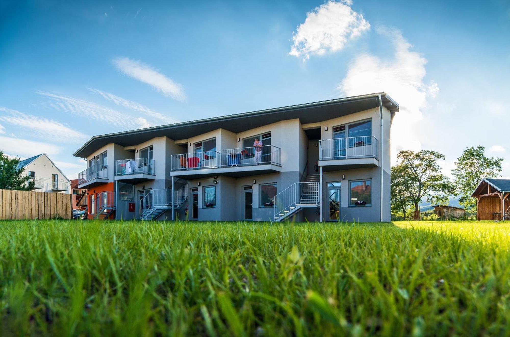 Apartmany Vera Besenova Luaran gambar